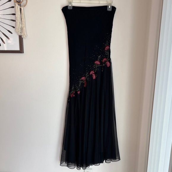 Vintage 90s Xscape 100% silk beaded embroidered Elegant Black Strapless Dress 10 - Picture 1 of 11